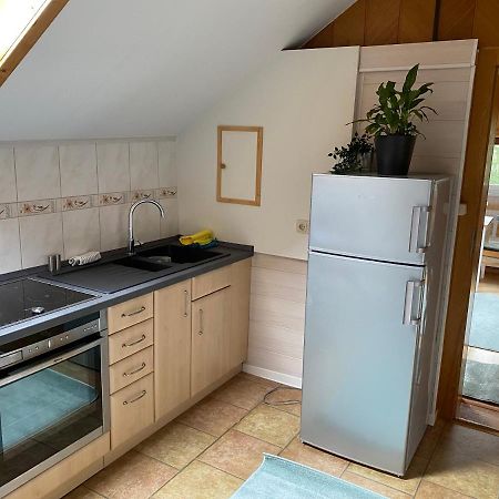 Ruhige Ferienwohnung Dreihansen Lossnitz Exterior foto
