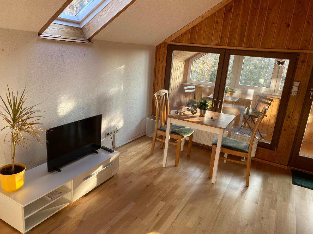 Ruhige Ferienwohnung Dreihansen Lossnitz Exterior foto
